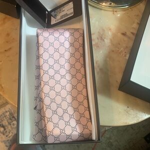 Gucci Pink Logo tie